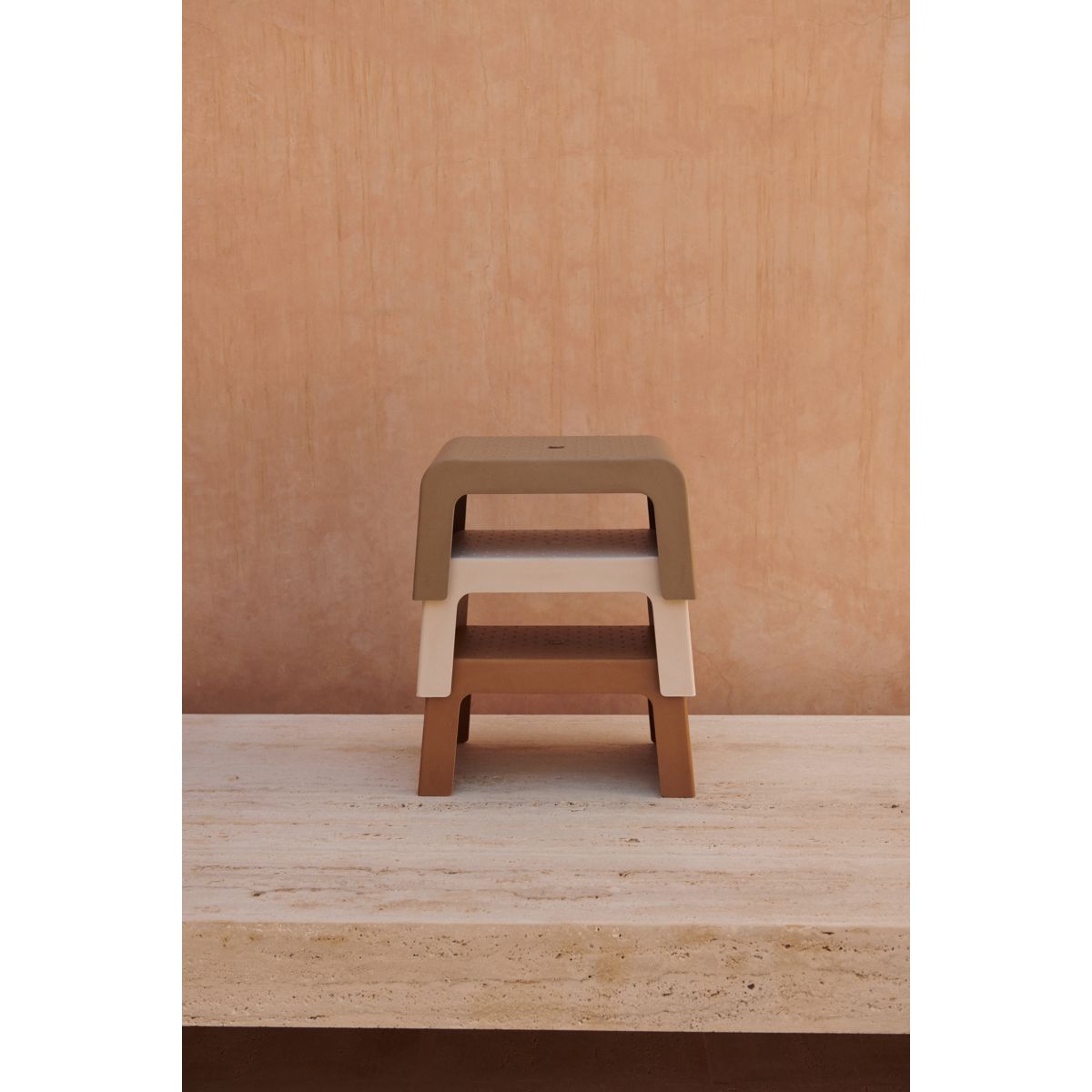 Ulla step stool